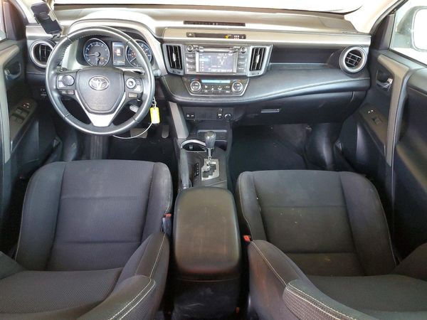 2018 TOYOTA RAV4 Adventure/XLE — CKPT