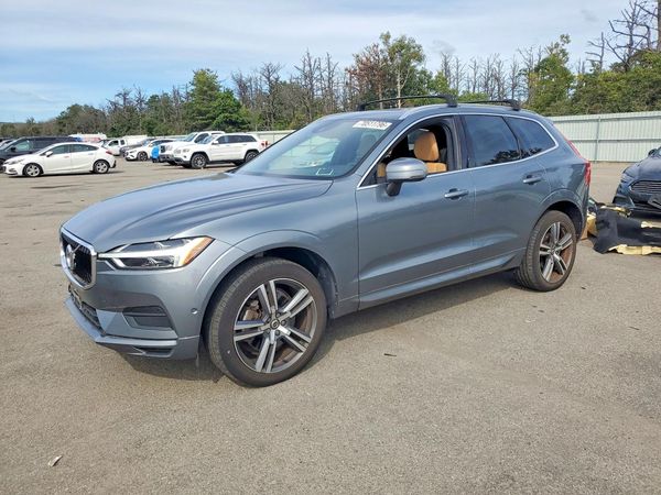 2018 VOLVO XC60 — DSFA — Front 3/4