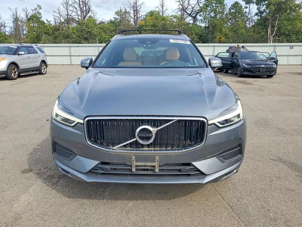 2018 VOLVO XC60 Momentum — DIRF