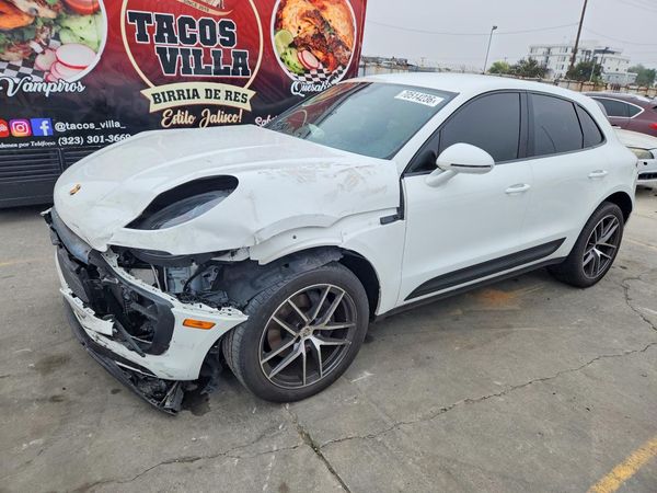2023 PORSCHE MACAN — DSFA — Front 3/4