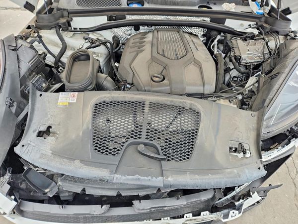2023 PORSCHE MACAN Macan / Macan T — Engine bay