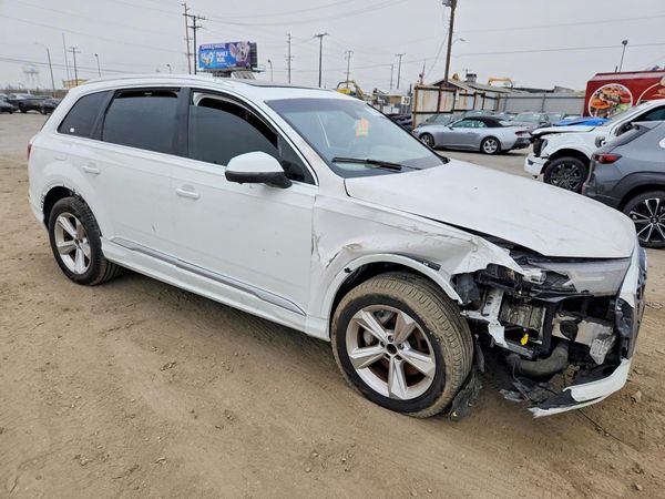 2023 AUDI Q7 — Passenger 3/4