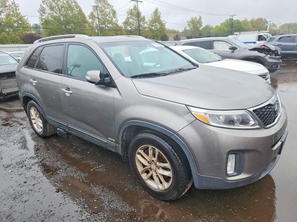 2015 KIA SORENTO GL — Passenger 3/4
