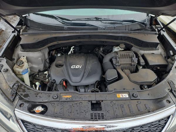 2015 KIA SORENTO GL — Engine bay
