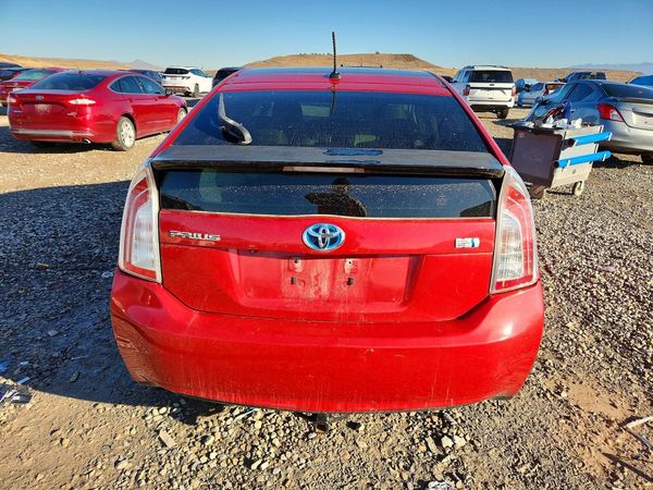 2014 TOYOTA PRIUS — DIRR