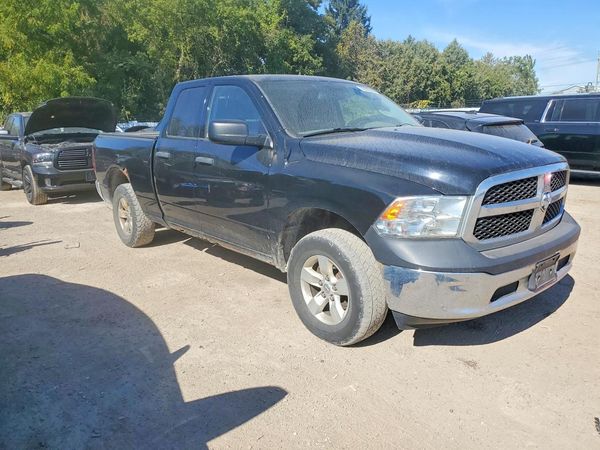 2013 RAM 1500 ST — Passenger 3/4