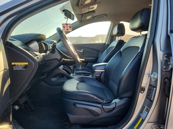 2013 HYUNDAI TUCSON — DENT