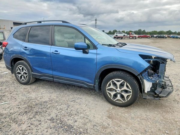 2019 SUBARU FORESTER Prm+ES+SMART — Passenger 3/4