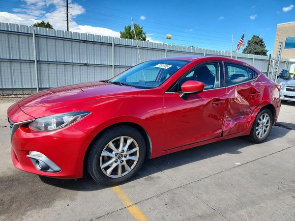 2015 MAZDA 3 — DSFA — Front 3/4