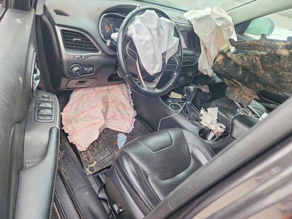 2021 JEEP CHEROKEE Altitude, Latitude Lux — CKPT