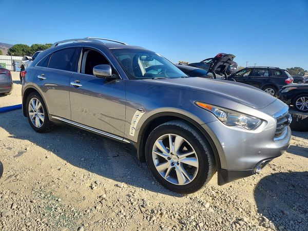 2012 INFINITI FX35 — Passenger 3/4