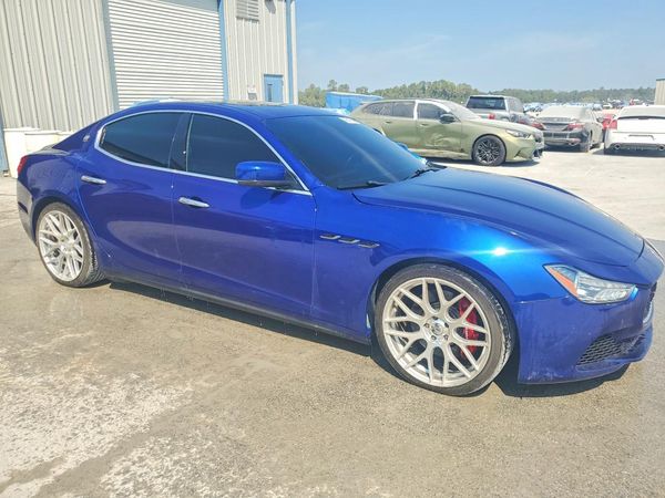 2014 MASERATI GHIBLI — Passenger 3/4