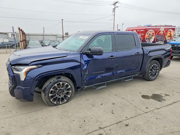 2022 TOYOTA TUNDRA — DSFA — Front 3/4