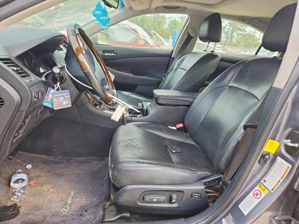 2012 LEXUS ES350 350 — DENT