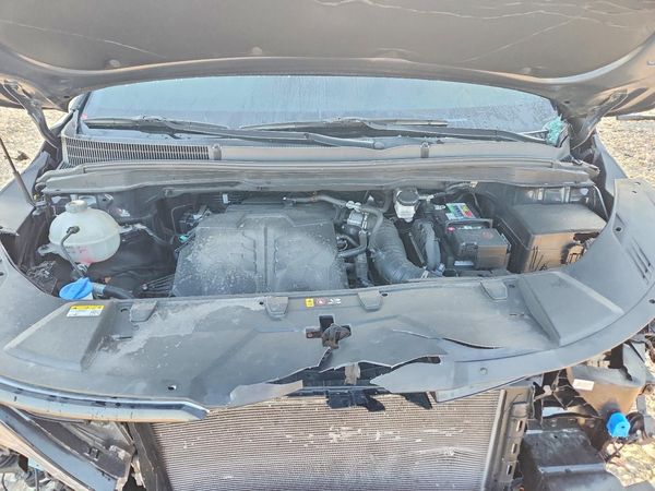2023 KIA CARNIVAL LX, LX Seat Package — Engine bay