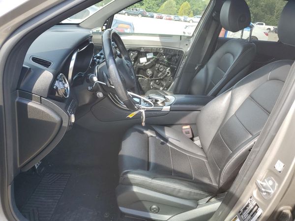 2019 MERCEDES-BENZ GLC GLC 300-4M