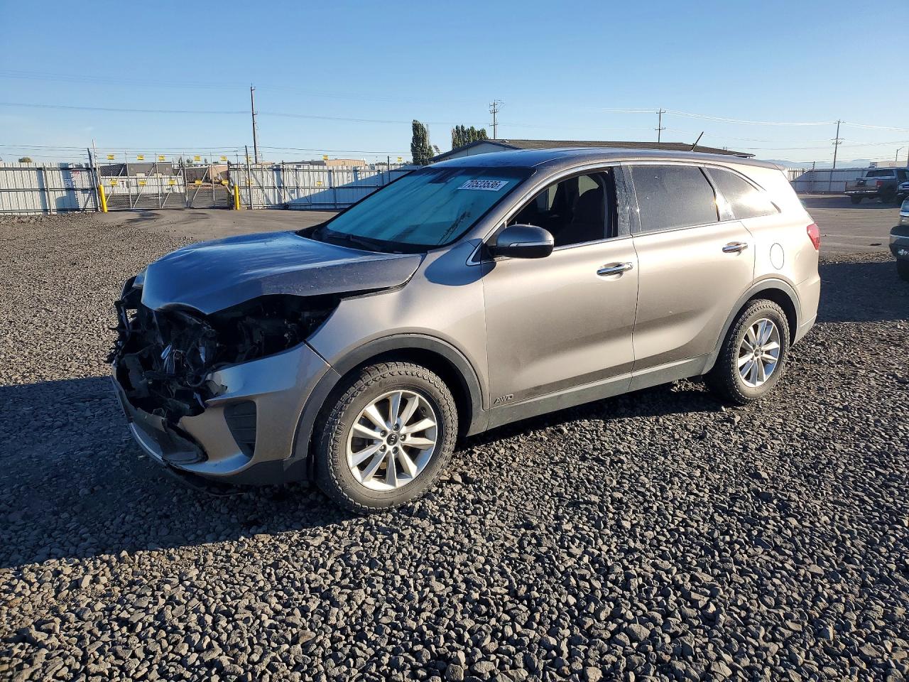 2019 KIA SORENTO L, LX, S — Front 3/4