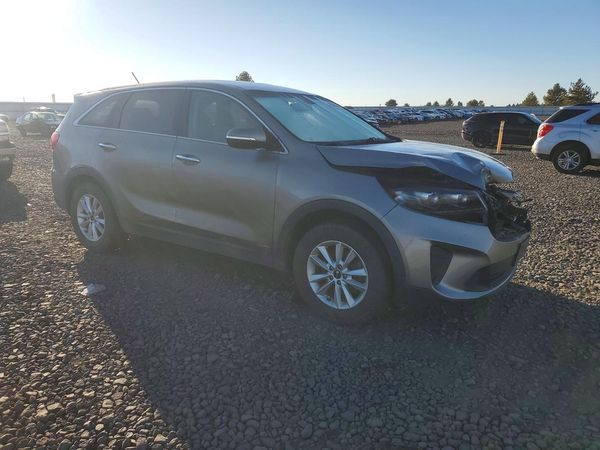 2019 KIA SORENTO L, LX, S — Passenger 3/4