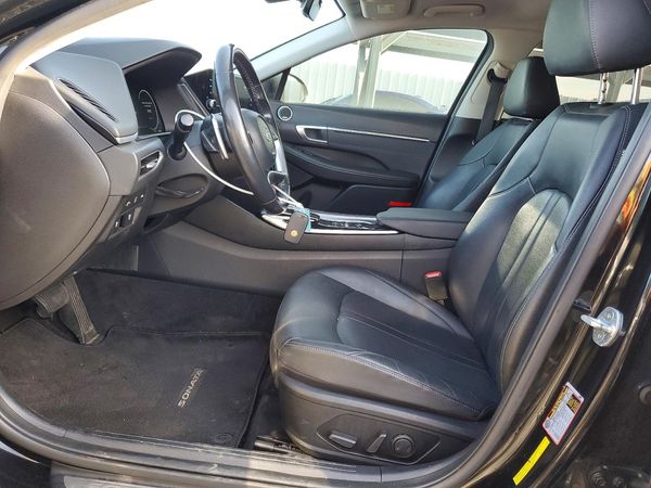 2022 HYUNDAI SONATA Limited — DENT