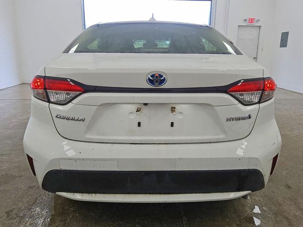 2021 TOYOTA COROLLA LE — DIRR