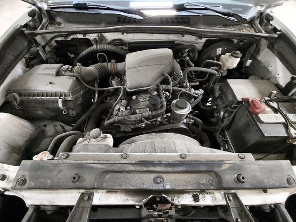 2022 TOYOTA TACOMA SR5 — Engine bay