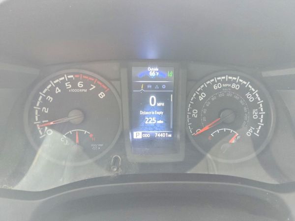 2022 TOYOTA TACOMA SR5 — ODOM