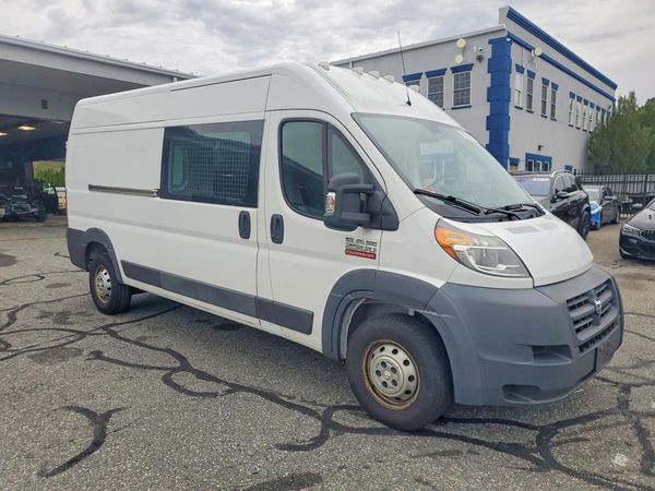 2014 RAM PROMASTER 2500 — Passenger 3/4