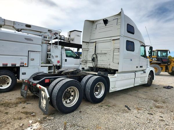 2018 VOLVO VN — PSRA