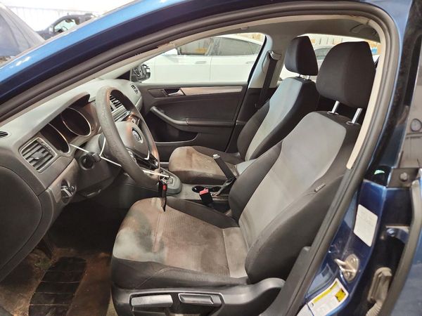 2017 VOLKSWAGEN JETTA S — DENT