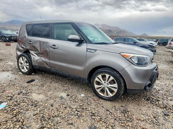 2016 KIA SOUL Exclaim — Passenger 3/4