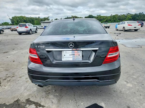2013 MERCEDES-BENZ C C250 — DIRR