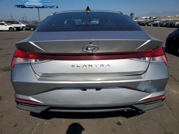 2021 HYUNDAI ELANTRA SEL — DIRR