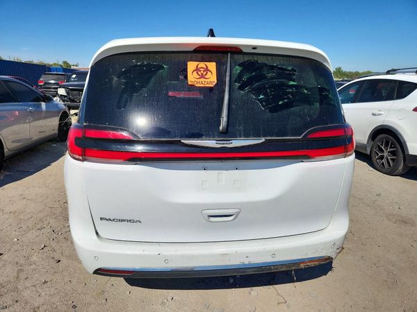 2024 CHRYSLER PACIFICA Touring L — DIRR