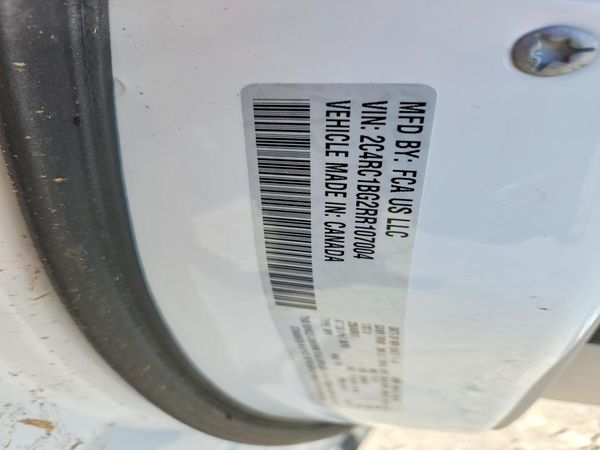 2024 CHRYSLER PACIFICA Touring L — VINS