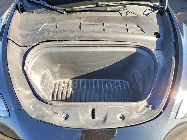2023 TESLA MODEL Y — Engine bay