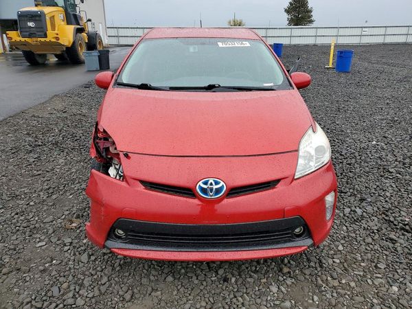 2013 TOYOTA PRIUS — DIRF