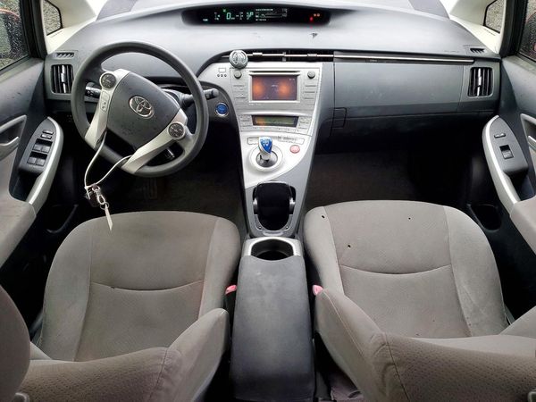 2013 TOYOTA PRIUS — CKPT