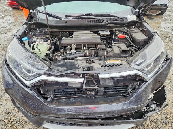 2019 HONDA CRV EX — Engine bay