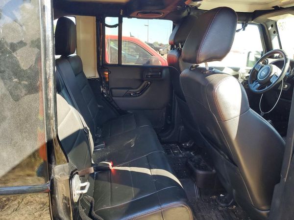 2012 JEEP WRANGLER Sahara — PSRS