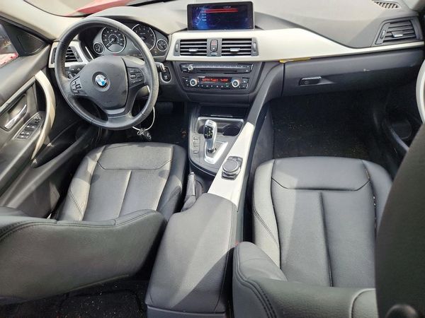 2015 BMW 320 SA — CKPT