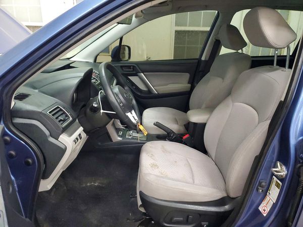 2018 SUBARU FORESTER Premium+CWP — DENT
