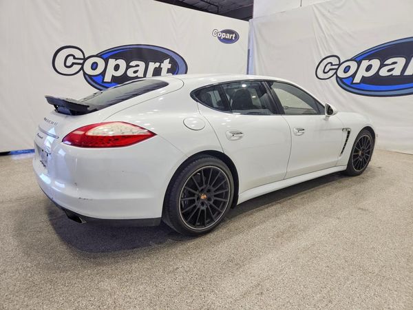 2013 PORSCHE PANAMERA Base (2WD), 4 (4WD) — PSRA