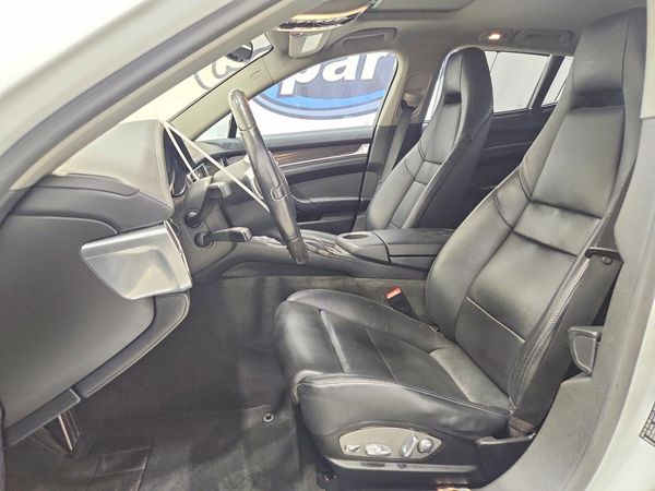 2013 PORSCHE PANAMERA Base (2WD), 4 (4WD) — DENT