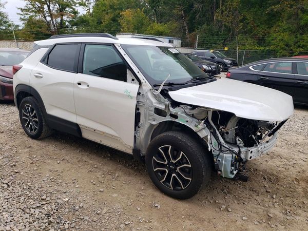 2025 CHEVROLET TRAILBLAZE ACTIV — Passenger 3/4