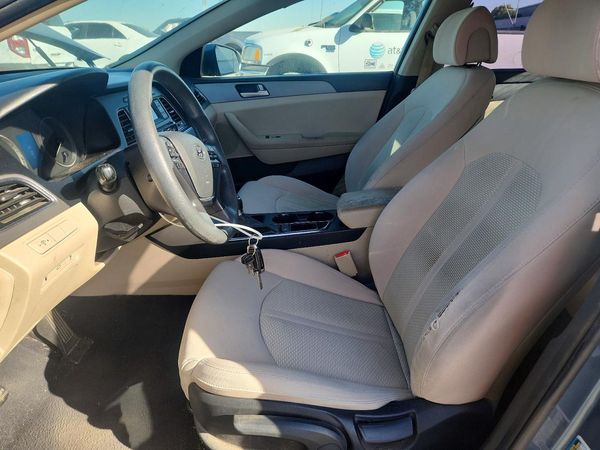 2017 HYUNDAI SONATA SE, Eco — DENT