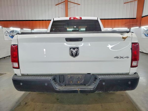 2016 RAM 1500 ST — DIRR