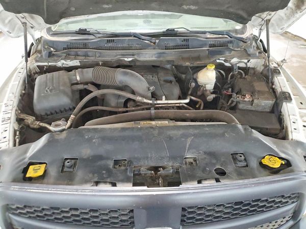 2016 RAM 1500 ST — Engine bay