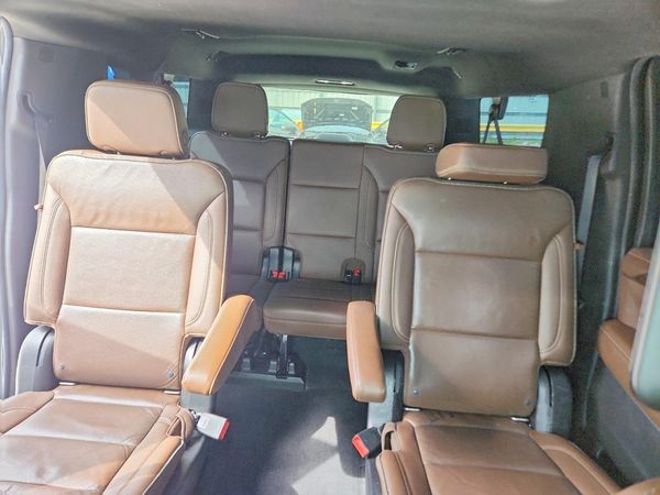 2021 CHEVROLET SUBURBAN High Country — SUVN