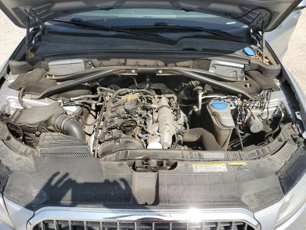 2016 AUDI Q5 quattro Premium Plus