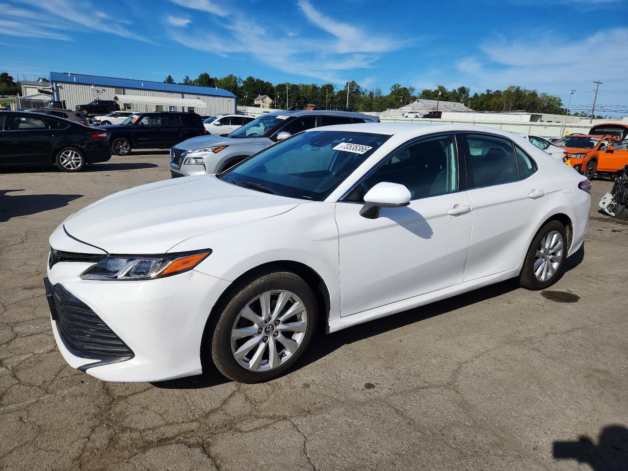 2019 TOYOTA CAMRY L/LE/SE/XLE — Front 3/4